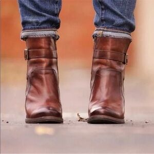 Frye Patty Riding Booties size 6